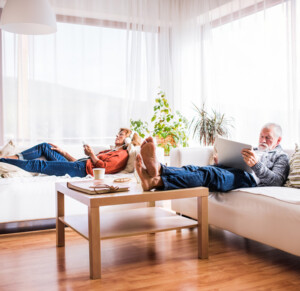 [Extra! Extra!] Want to Relieve Stress? Pet a Dog!